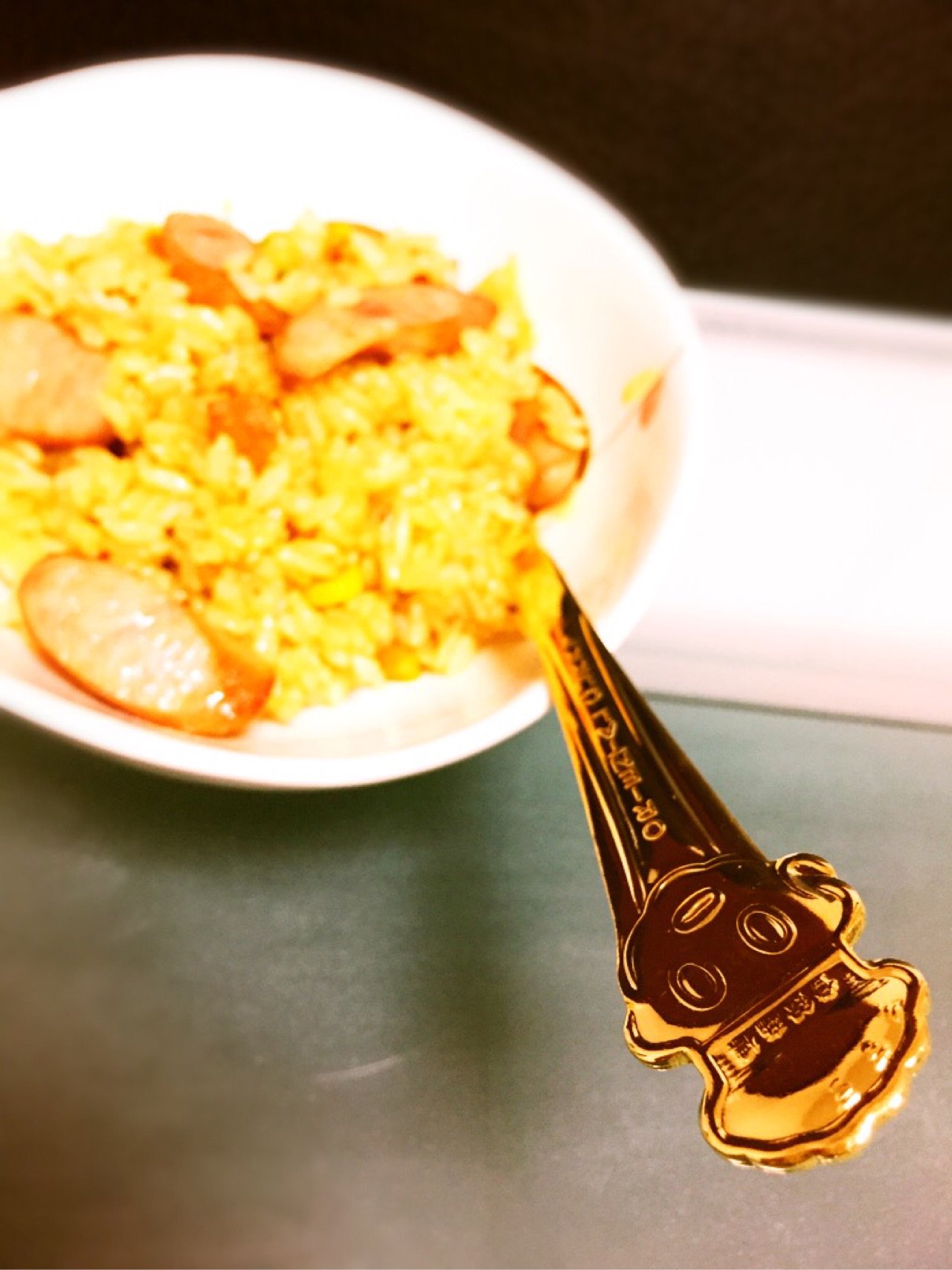 カレーチャーハン(゚д゚)ウマー 味付けは、創味シャンタン、カレールー、コーミソース。 カレーチャーハン(゚д゚)ウマー 味付けは、創味シャンタン、カレールー、コーミソース。