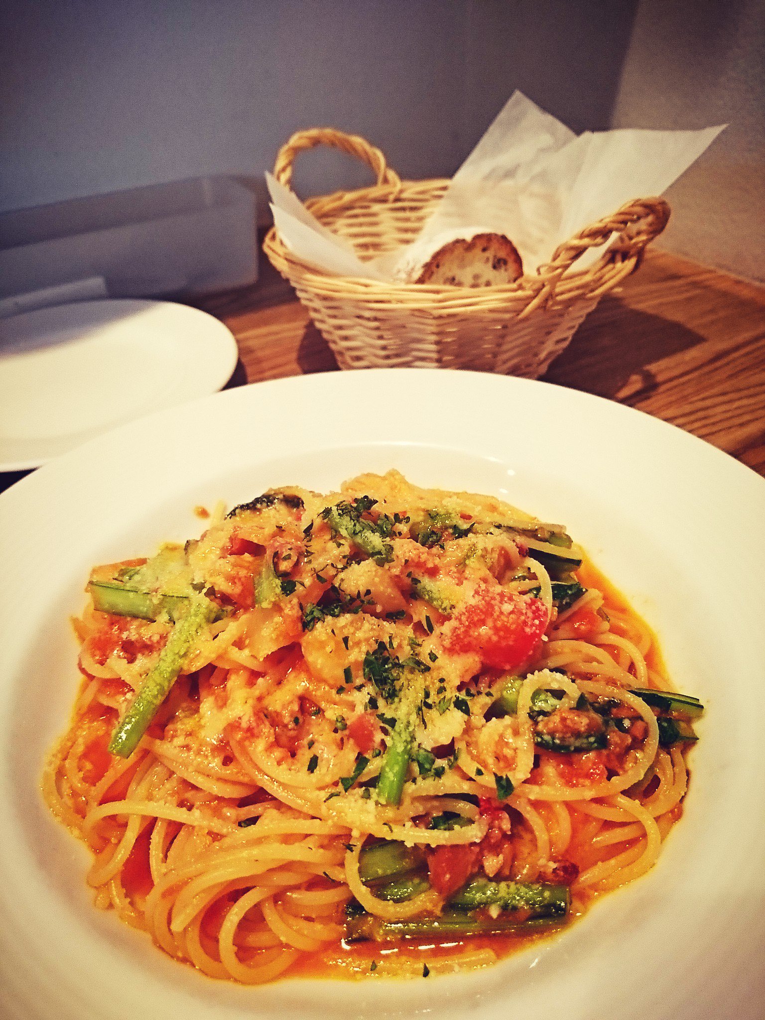 根菜のトマトソース スパゲッテイ 根菜のトマトソース スパゲッテイ