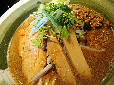 徳川味噌 徳川家康生誕地 三州赤味噌すーぷ (@ 中華そば はる樹 in 春日井市, 愛知県) 徳川味噌 徳川家康生誕地 三州赤味噌すーぷ (@ 中華そば はる樹 in 春日井市, 愛知県)