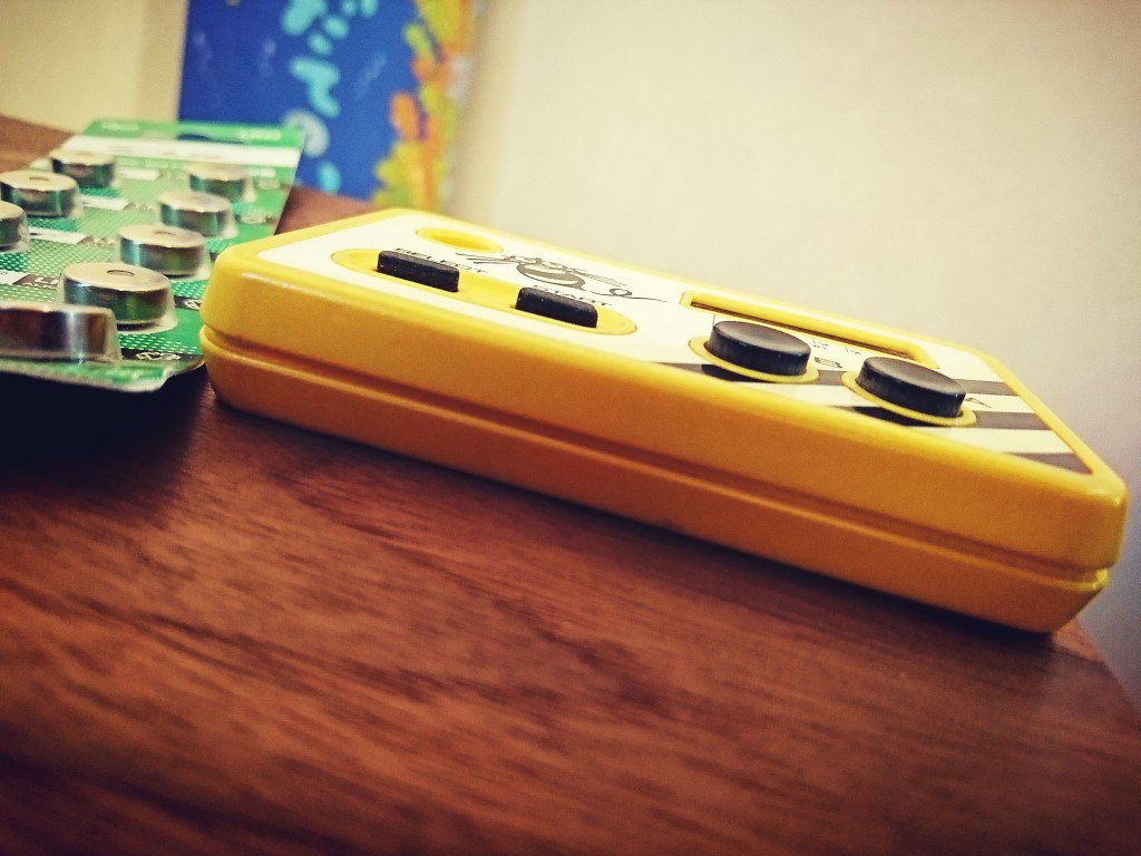 シュウォッチにLR44を入れてちゃんとフタもしまってる。問題なさそう。 シュウォッチにLR44を入れてちゃんとフタもしまってる。問題なさそう。