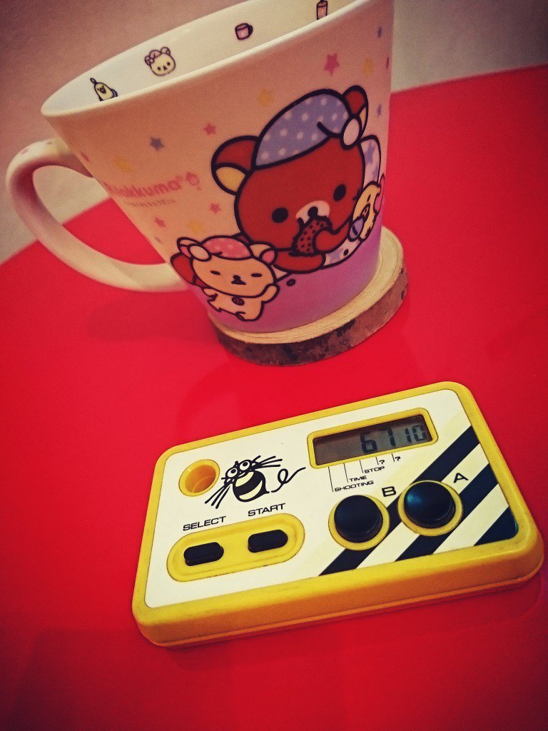シュウォッチ、うちの子にやらせてみたら楽しんでる( ゚∀゚) 連射するだけなのに シュウォッチ、うちの子にやらせてみたら楽しんでる( ゚∀゚) 連射するだけなのに