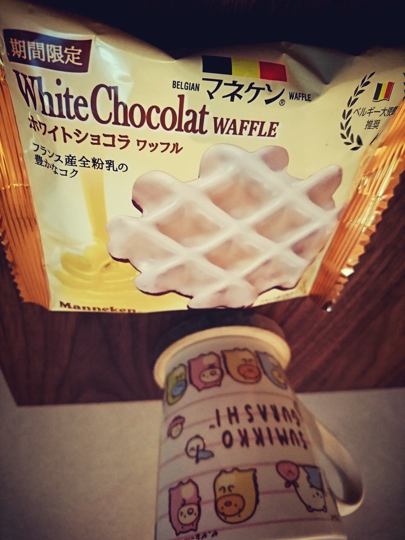 Manneken White Chocolat Belgian Waffle 期間限定 Manneken White Chocolat Belgian Waffle 期間限定