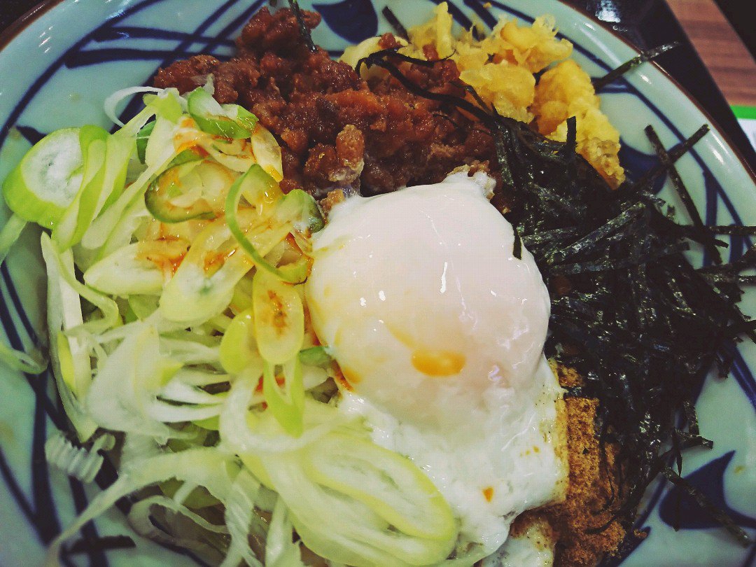 旨辛まぜ釜玉うどん (@ 丸亀製麺 エアポートウォーク名古屋店 in 西春日井郡, 愛知県) 旨辛まぜ釜玉うどん (@ 丸亀製麺 エアポートウォーク名古屋店 in 西春日井郡, 愛知県)
