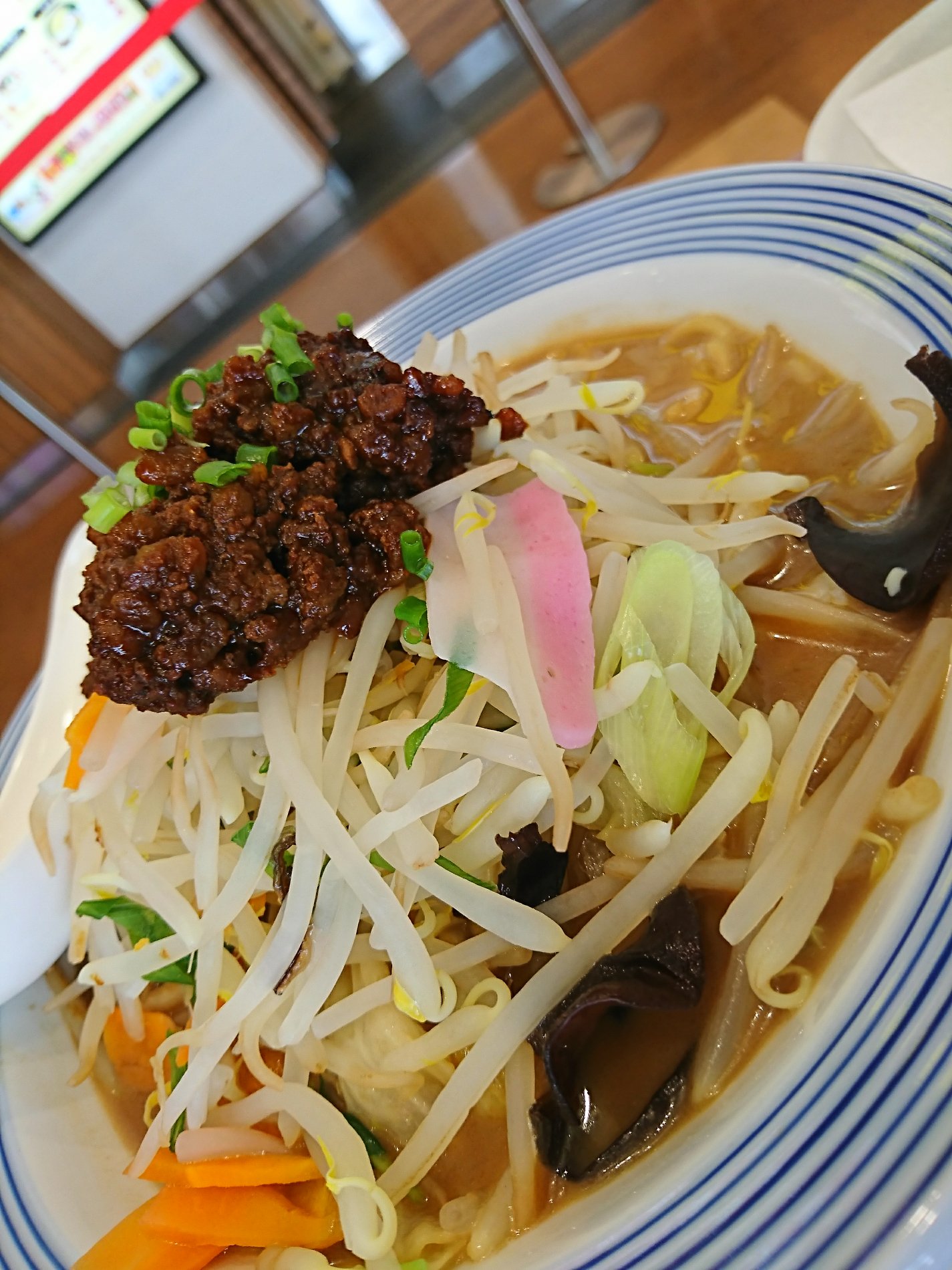 愛知・岐阜・三重県限定復活 とんこつと八丁味噌の極濃スープ でらうまちゃんぽん (@ リンガーハット イオンモール扶桑店 in 丹羽郡扶桑町, 愛知県) 愛知・岐阜・三重県限定復活 とんこつと八丁味噌の極濃スープ でらうまちゃんぽん (@ リンガーハット イオンモール扶桑店 in 丹羽郡扶桑町, 愛知県)