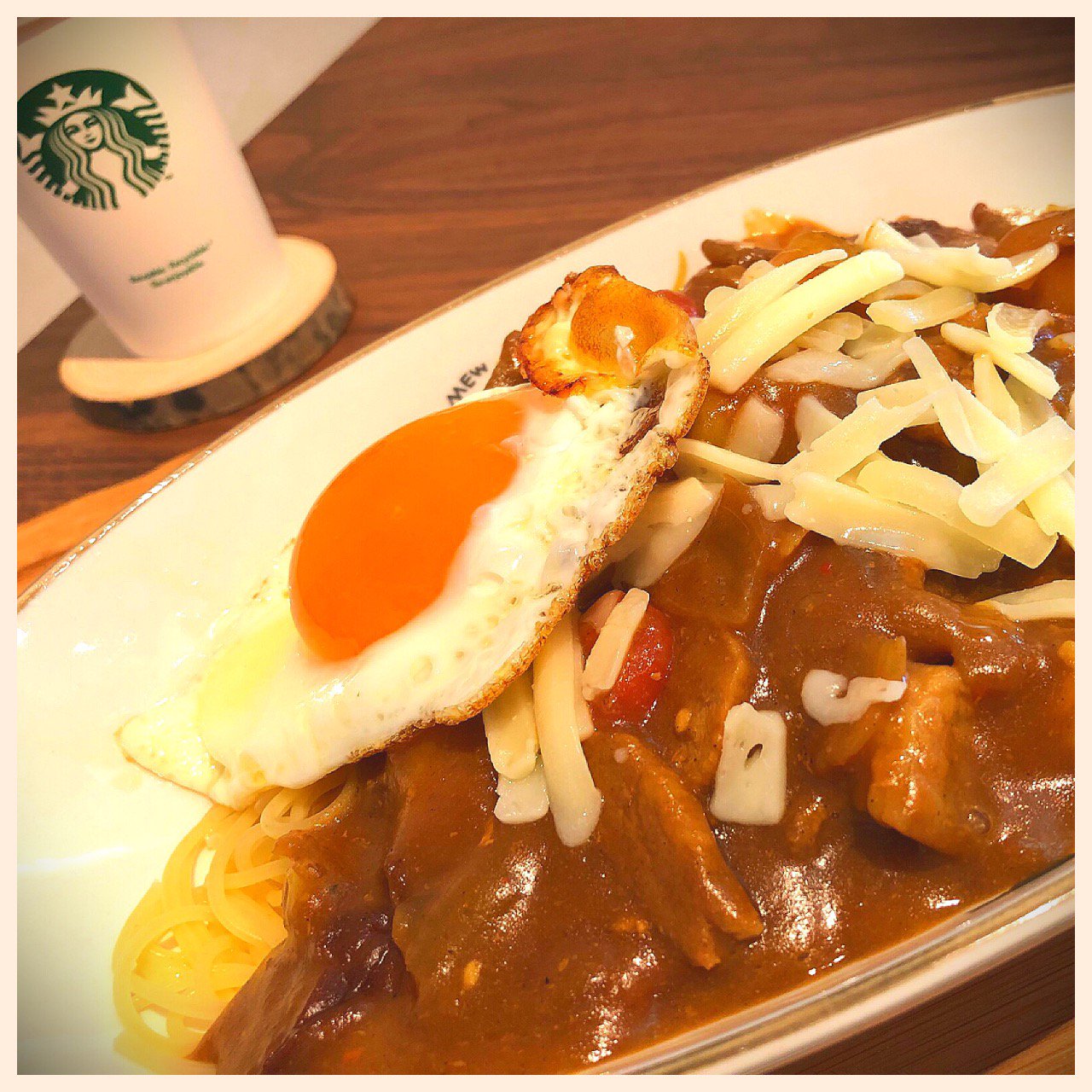 カレースパゲッティに半熟目玉焼き (゚д゚)ウマー カレースパゲッティに半熟目玉焼き (゚д゚)ウマー